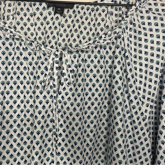 J.Crew Tie-Front Ruffle Top – Blue Ribbon Block Print – Size XL – Organic Cotton - Picture 6 of 9